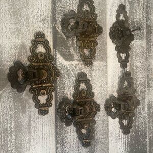 Vintage-Style Bronze Wall Decor Set
